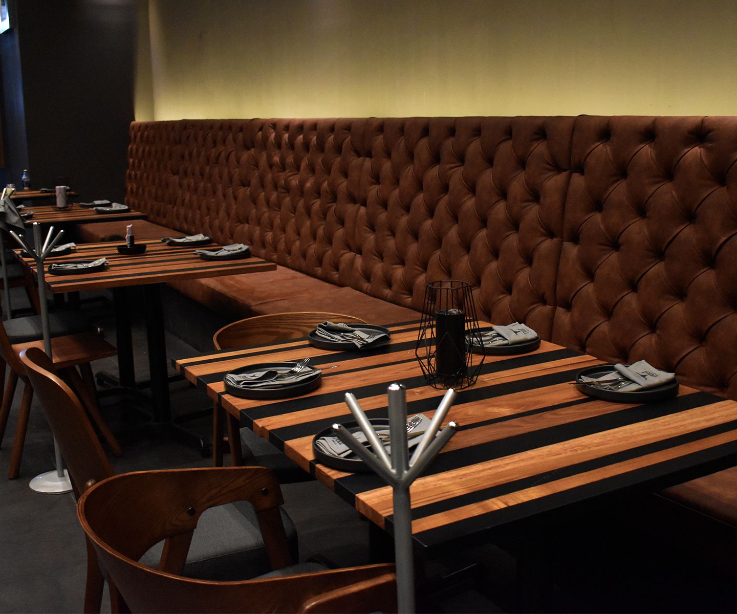 Mobiliario a medida para restaurante — NUUT, vista 3