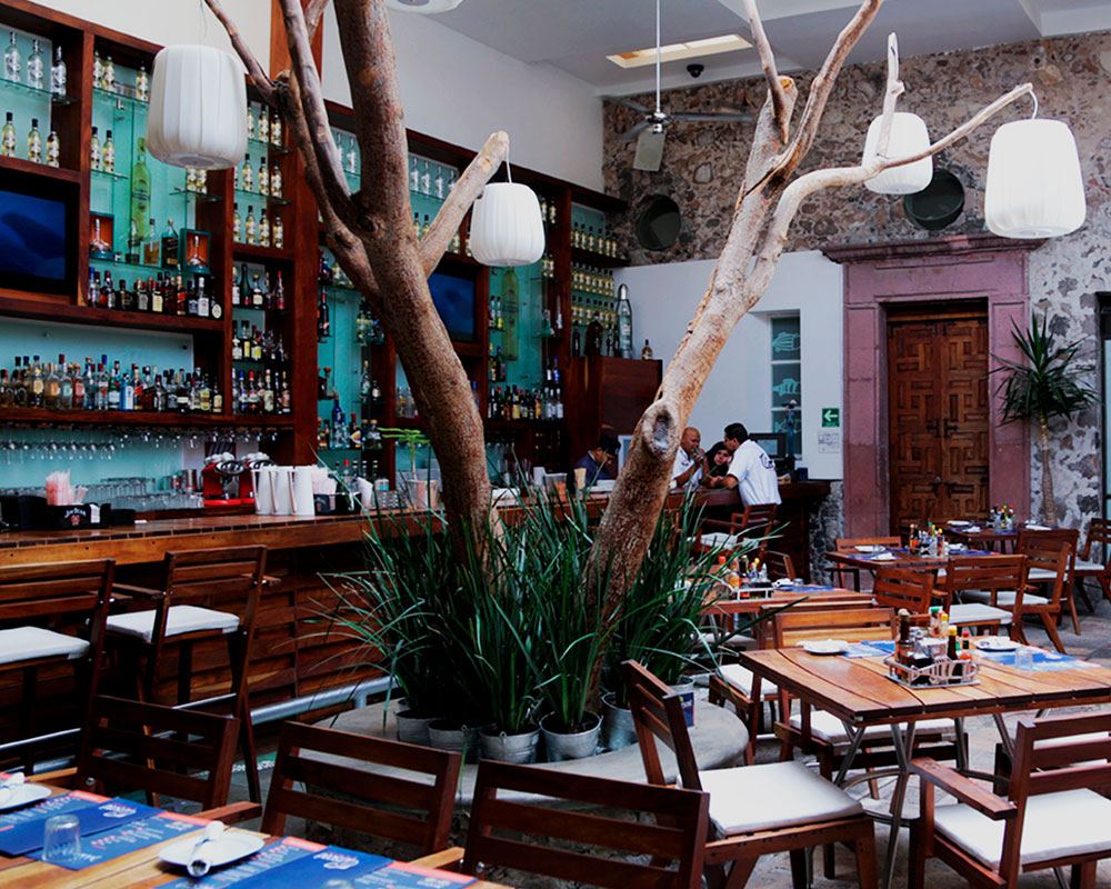 Mobiliario a medida para restaurante — Pescau, vista 2