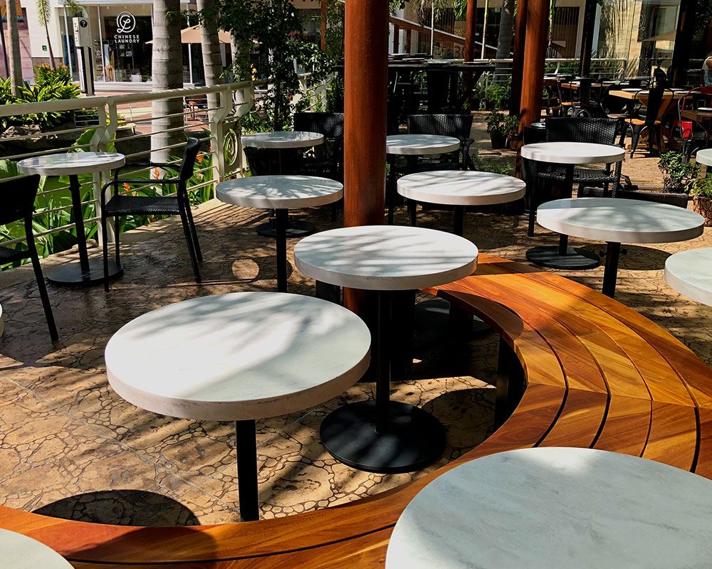 Mobiliario a medida para cafetería — Starbucks, vista 8